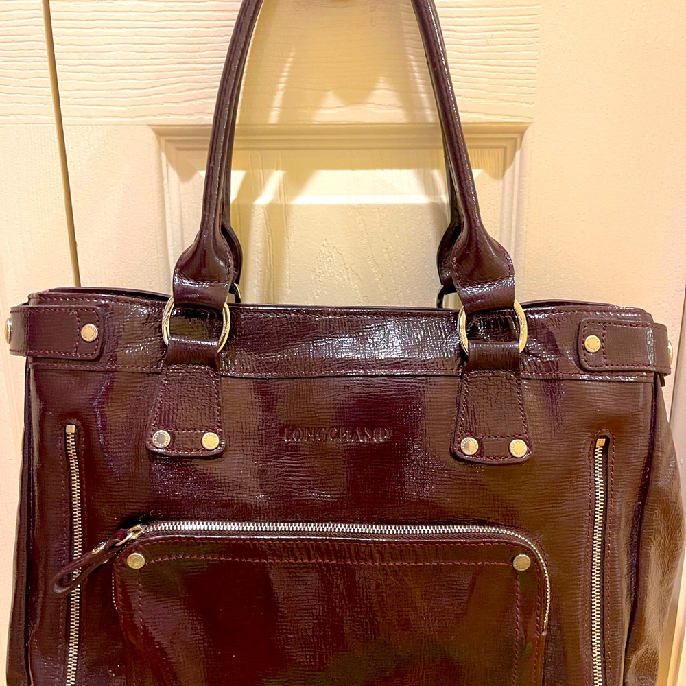 Longchamp Burgundy Leather Tote with Structured Design